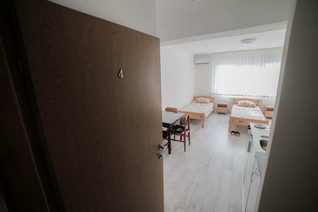 Guesthouse Tanja Banja Luka Zewnętrze zdjęcie