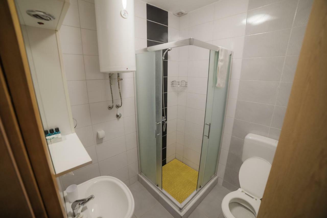 Guesthouse Tanja Banja Luka Zewnętrze zdjęcie