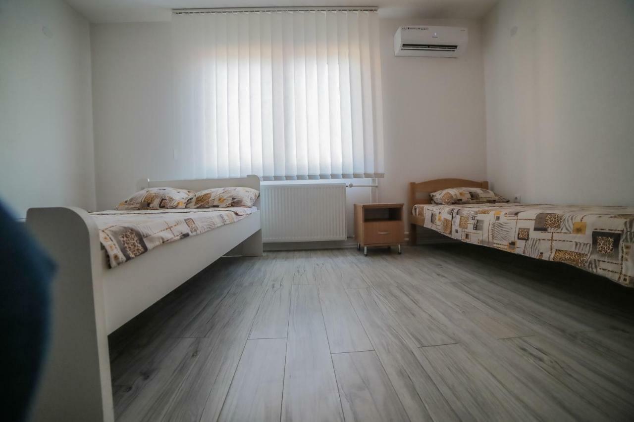 Guesthouse Tanja Banja Luka Zewnętrze zdjęcie