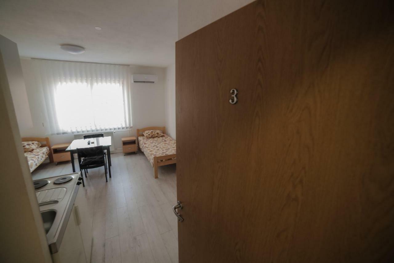 Guesthouse Tanja Banja Luka Zewnętrze zdjęcie