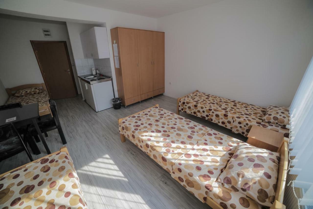 Guesthouse Tanja Banja Luka Zewnętrze zdjęcie